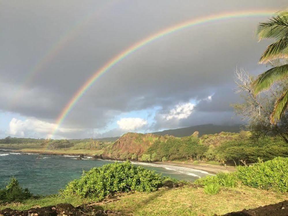 Hana Oceanfront Cottages Экстерьер фото